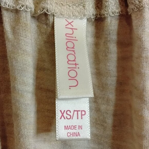 Xhilaration Floral Lace Tank - Picture 3 of 3